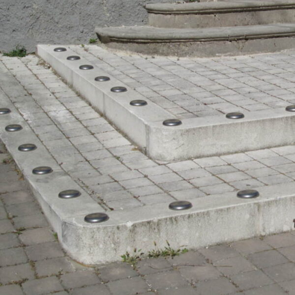 BORCHIA ANTI SKATE IN ACCIAIO INOX - BORCHIA - immagine 2